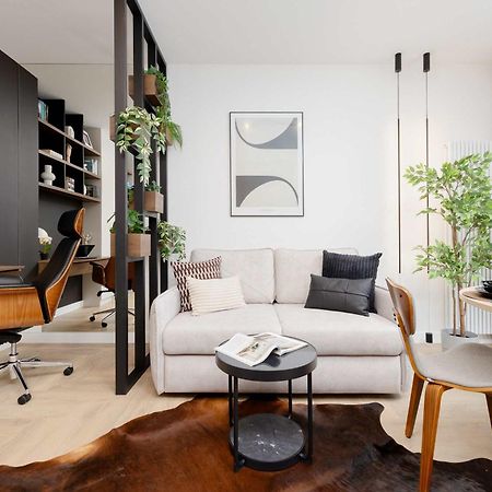 Apartment Sarmacka Wilanow With Parking, Sauna & Gym By Noclegi Renters Βαρσοβία Εξωτερικό φωτογραφία